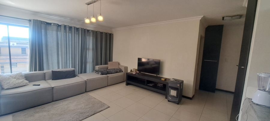 To Let 2 Bedroom Property for Rent in Solheim Gauteng