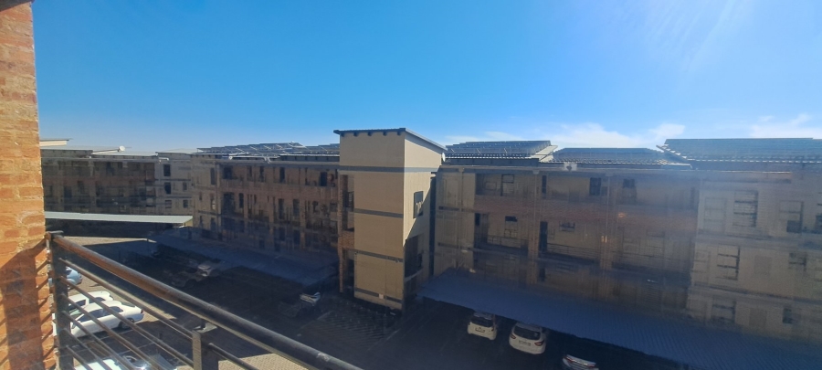 To Let 2 Bedroom Property for Rent in Solheim Gauteng