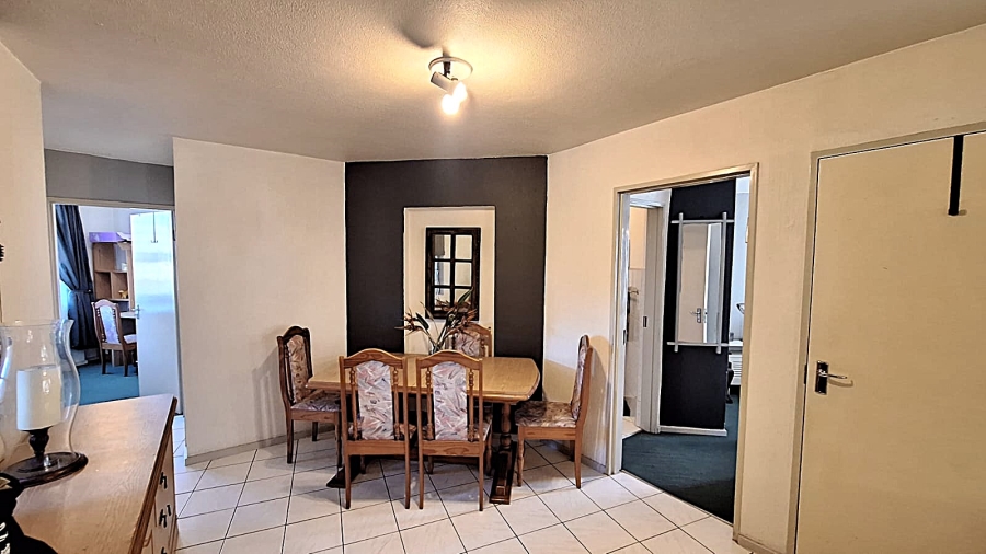 To Let 2 Bedroom Property for Rent in Victory Park Gauteng