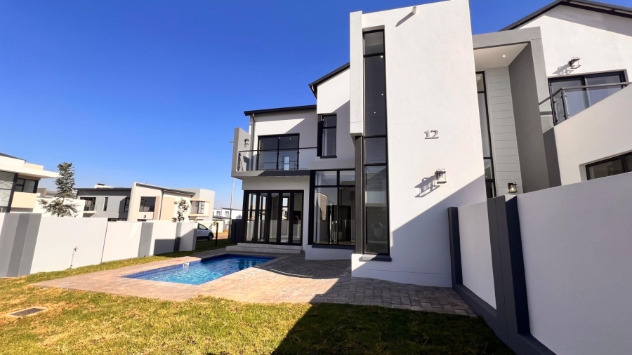 4 Bedroom Property for Sale in Fountainbrook Estate Gauteng
