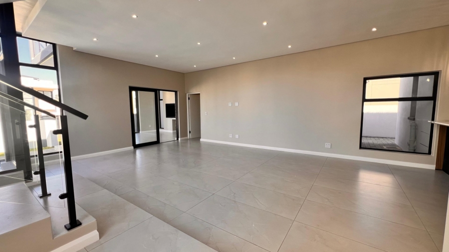 4 Bedroom Property for Sale in Fountainbrook Estate Gauteng