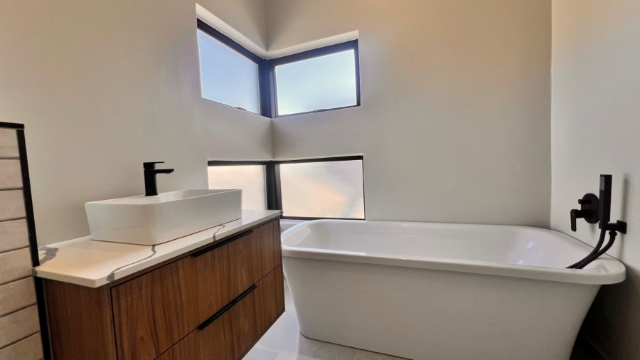 4 Bedroom Property for Sale in Fountainbrook Estate Gauteng