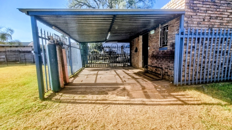 3 Bedroom Property for Sale in Waldrift Gauteng