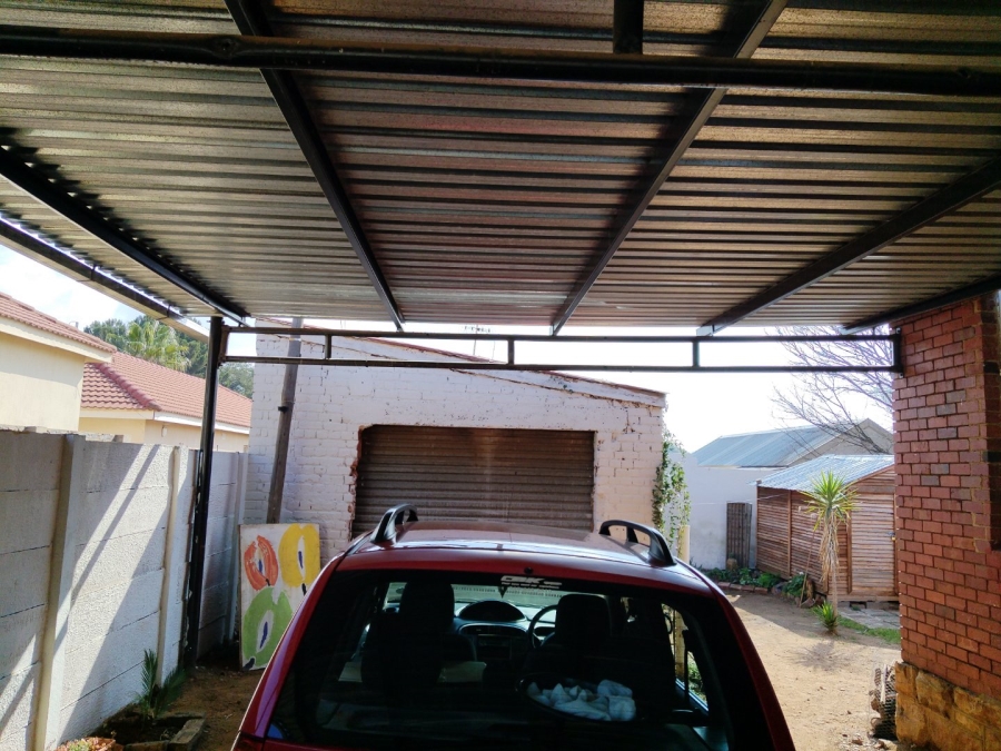 2 Bedroom Property for Sale in Heidelberg Proper Gauteng