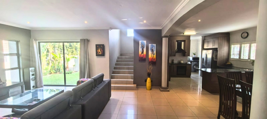 3 Bedroom Property for Sale in Halfway Gardens Gauteng