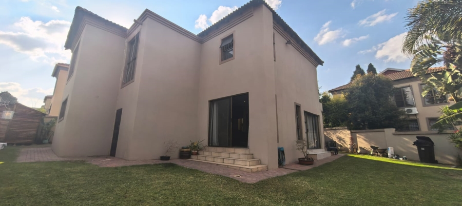 3 Bedroom Property for Sale in Halfway Gardens Gauteng