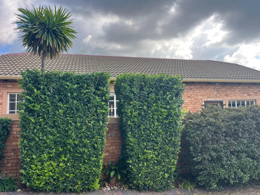 3 Bedroom Property for Sale in Amorosa Gauteng