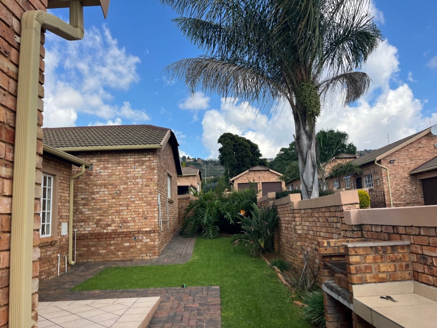 3 Bedroom Property for Sale in Amorosa Gauteng