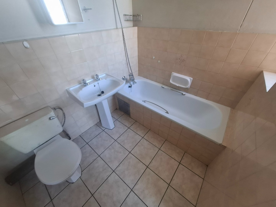 To Let 1 Bedroom Property for Rent in Wonderboom South Gauteng
