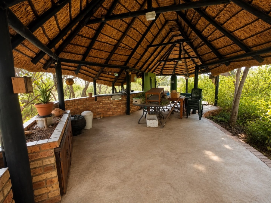 Commercial Property for Sale in Kameelfontein Gauteng
