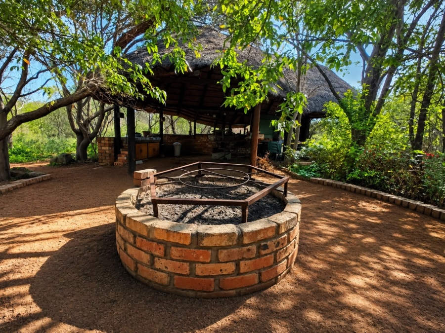 Commercial Property for Sale in Kameelfontein Gauteng