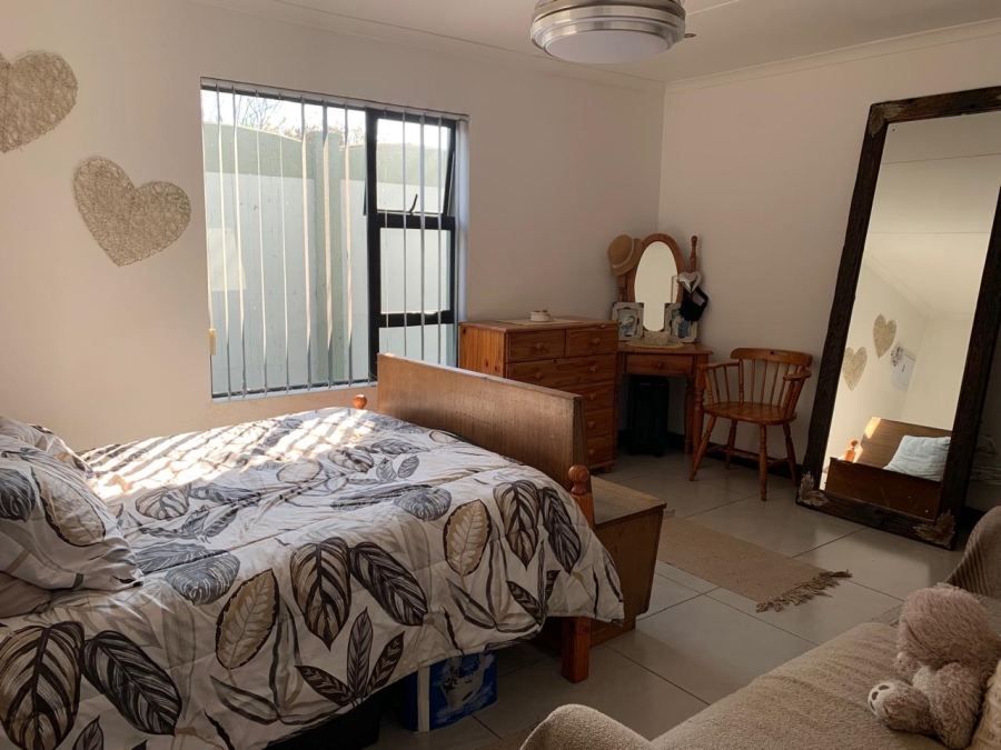  Bedroom Property for Sale in Vanderbijlpark SW 5 Gauteng