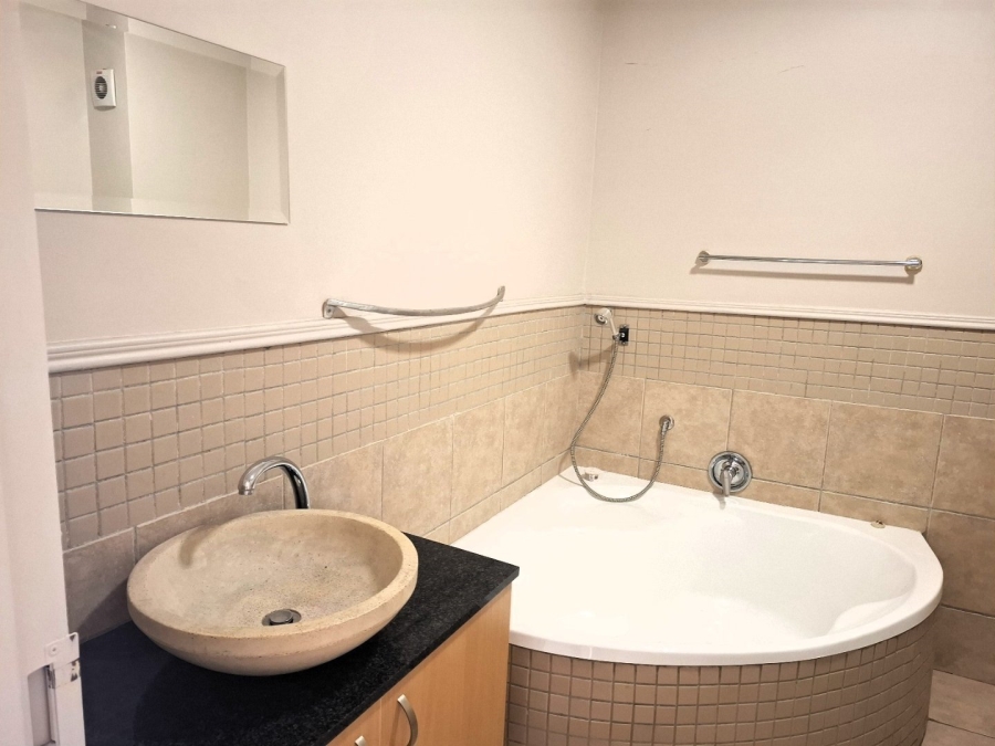 To Let 2 Bedroom Property for Rent in Brooklyn Gauteng