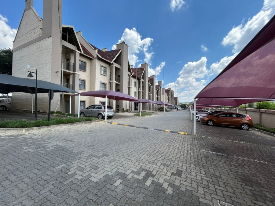 To Let 3 Bedroom Property for Rent in Sundowner Gauteng