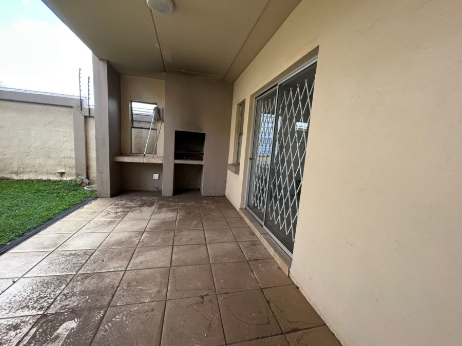 To Let 3 Bedroom Property for Rent in Sundowner Gauteng