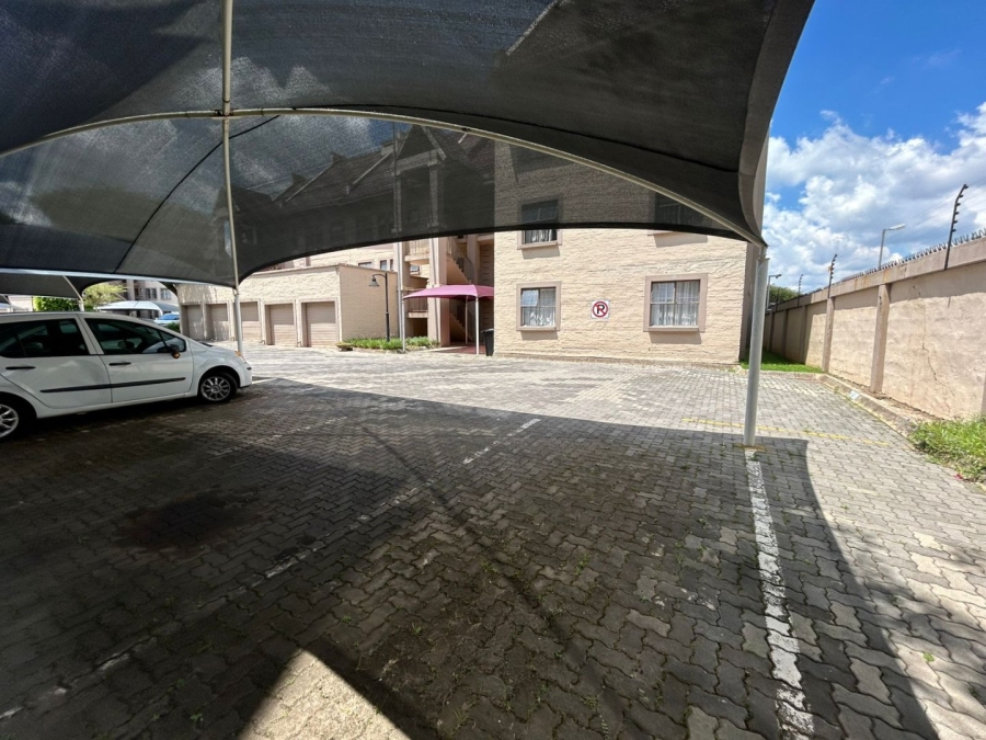 To Let 3 Bedroom Property for Rent in Sundowner Gauteng
