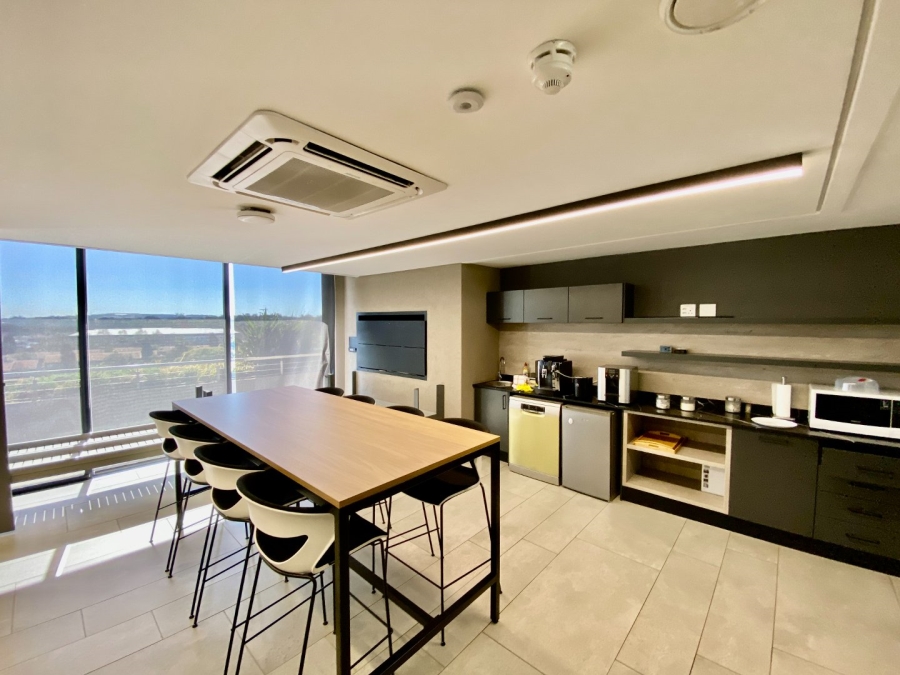 To Let Commercial Property for Rent in Doringkloof Gauteng