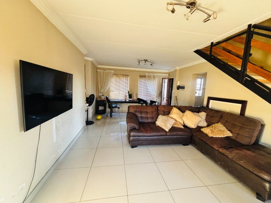 To Let 3 Bedroom Property for Rent in Brooklands Lifestyle Estate Gauteng
