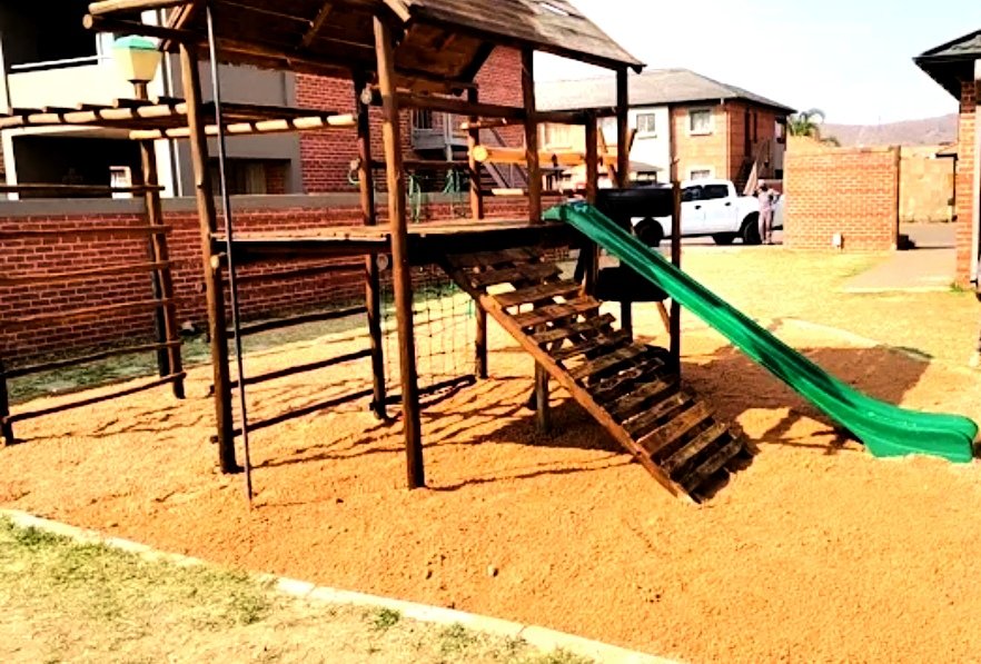 To Let 2 Bedroom Property for Rent in Andeon Gauteng