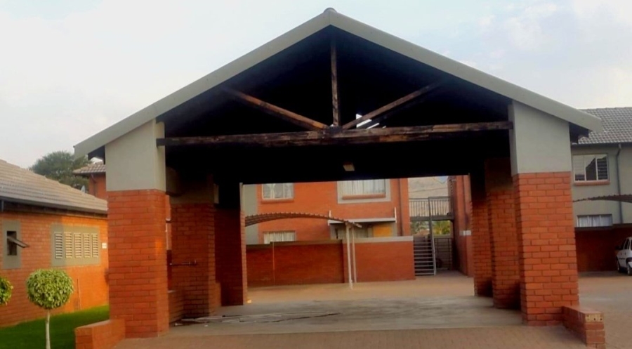 To Let 2 Bedroom Property for Rent in Andeon Gauteng