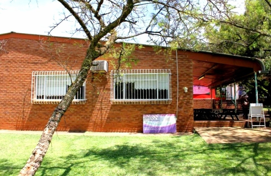  Bedroom Property for Sale in Kameeldrift East Gauteng