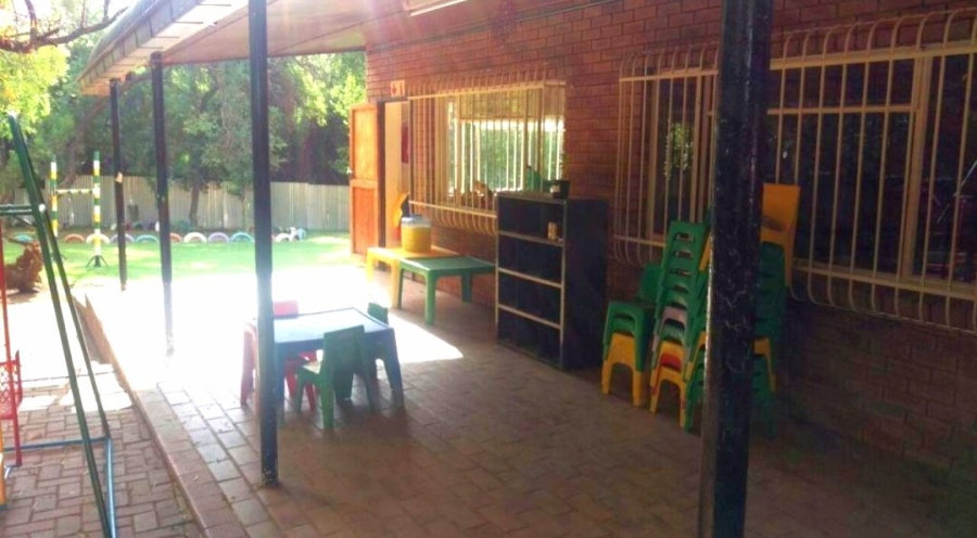  Bedroom Property for Sale in Kameeldrift East Gauteng