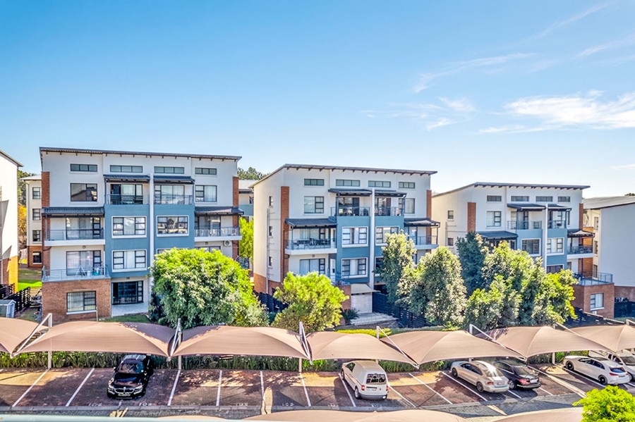 To Let 2 Bedroom Property for Rent in Greenstone Gate Gauteng