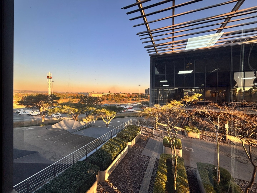 To Let Commercial Property for Rent in Woodmead Gauteng
