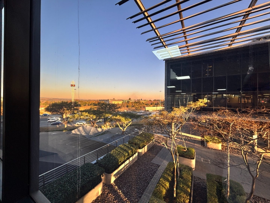 To Let Commercial Property for Rent in Woodmead Gauteng