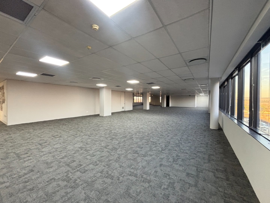 To Let Commercial Property for Rent in Woodmead Gauteng