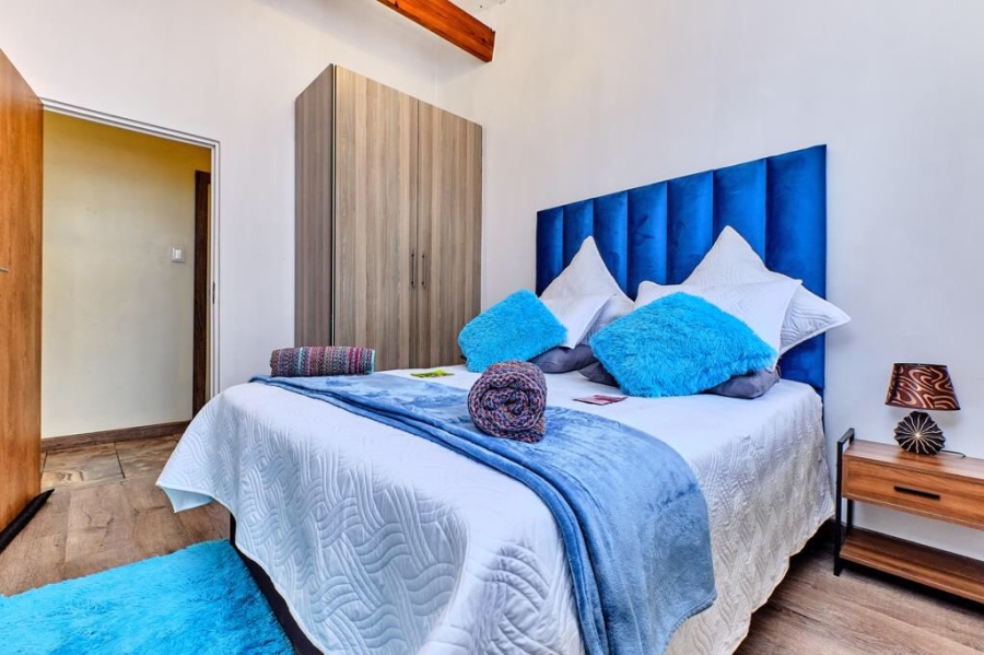 To Let 2 Bedroom Property for Rent in Woodmead Gauteng