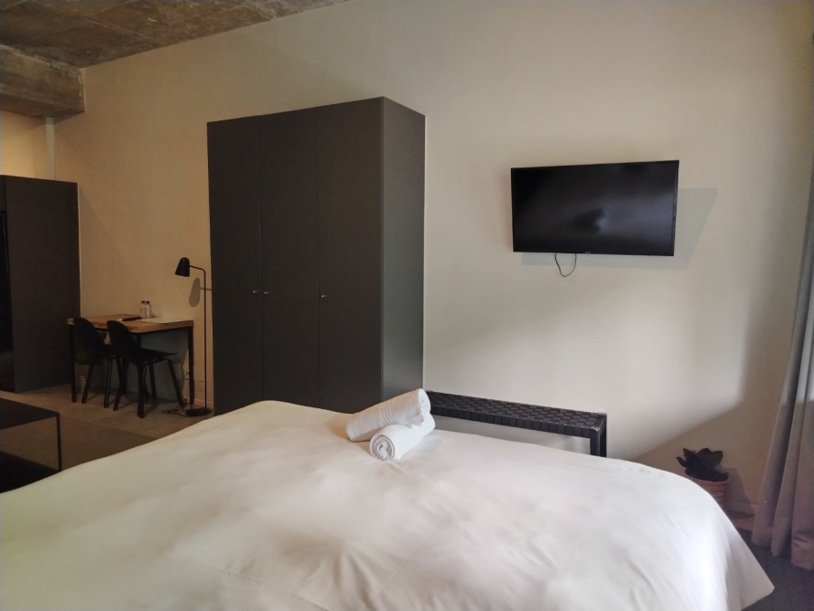 To Let 1 Bedroom Property for Rent in Sandton Central Gauteng