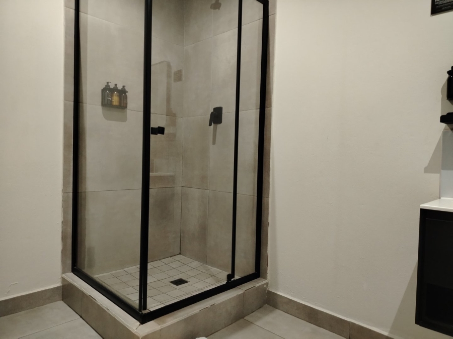 To Let 1 Bedroom Property for Rent in Sandton Central Gauteng