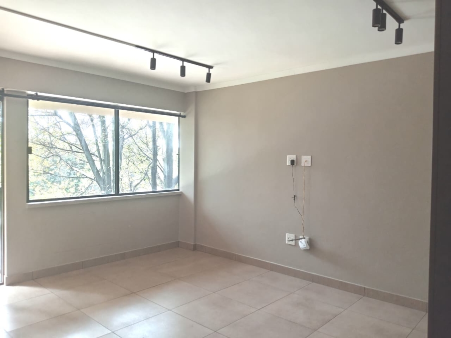 To Let 1 Bedroom Property for Rent in Bedfordview Gauteng