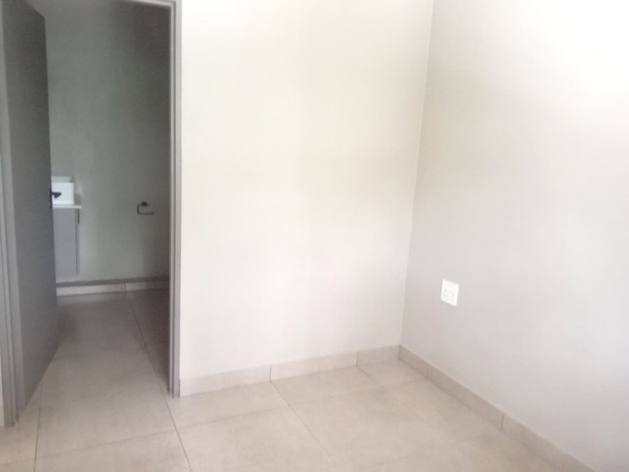 To Let 1 Bedroom Property for Rent in Bedfordview Gauteng