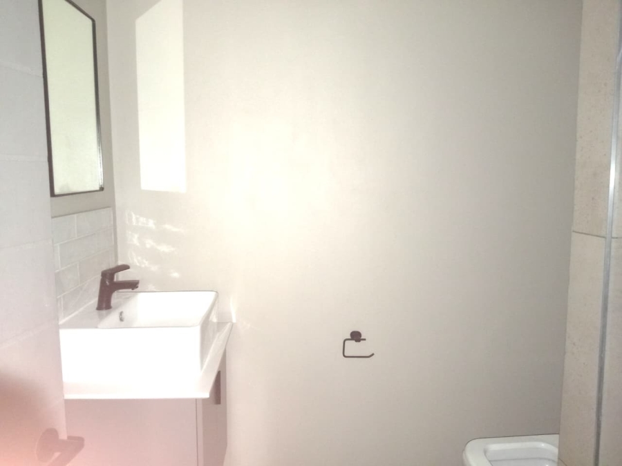 To Let 1 Bedroom Property for Rent in Bedfordview Gauteng