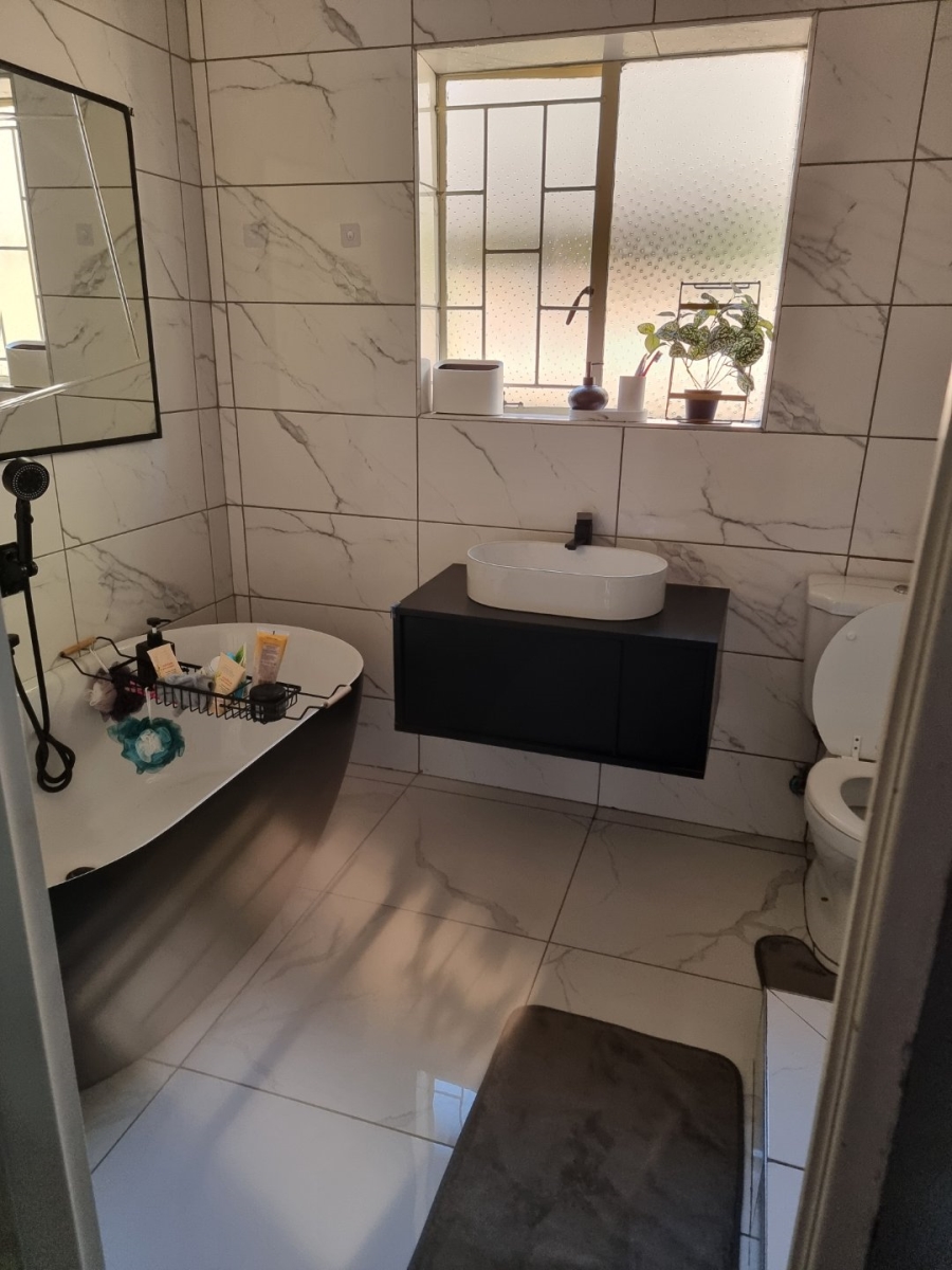4 Bedroom Property for Sale in Meyerspark Gauteng