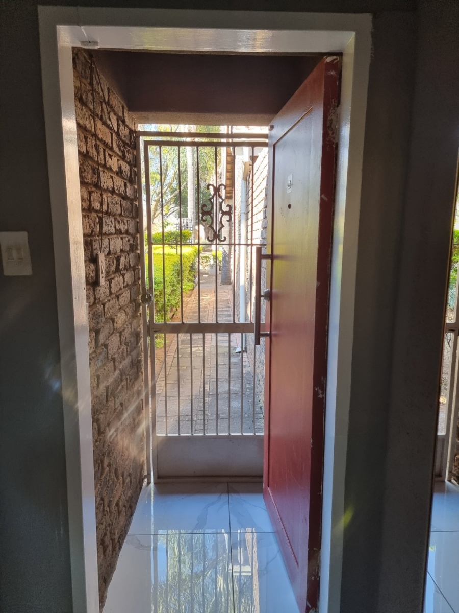 4 Bedroom Property for Sale in Meyerspark Gauteng