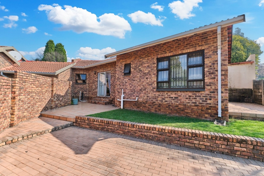 3 Bedroom Property for Sale in Randpark Ridge Gauteng