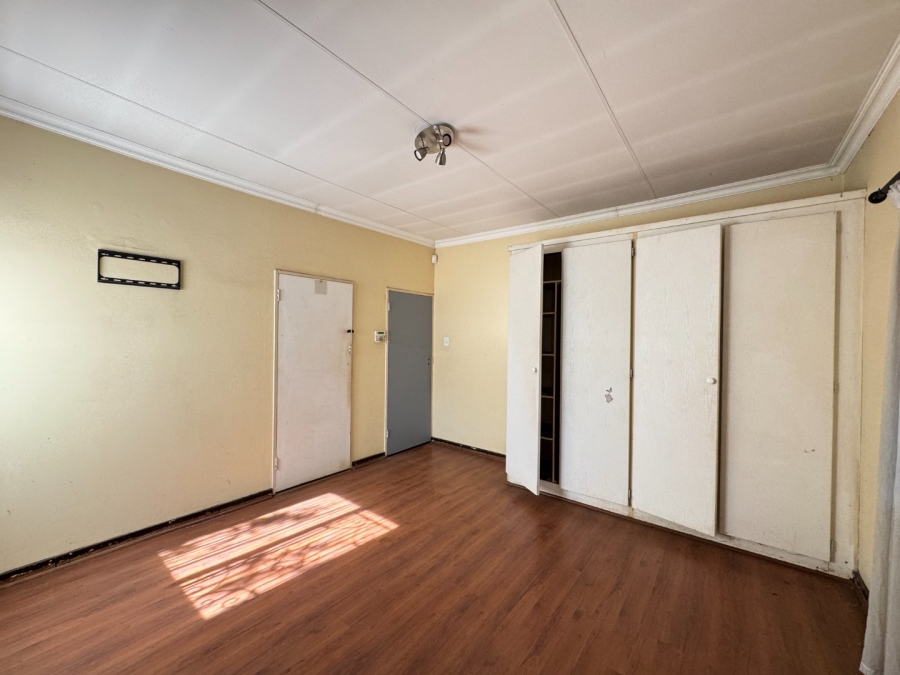 5 Bedroom Property for Sale in Lyttelton Manor Gauteng
