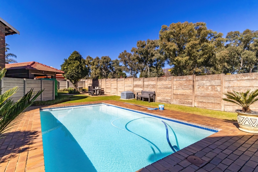 3 Bedroom Property for Sale in Allen Grove Gauteng
