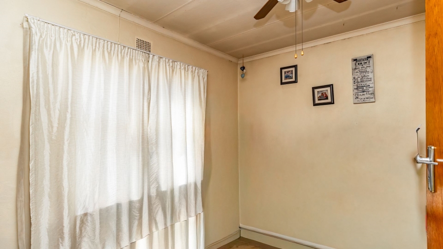 3 Bedroom Property for Sale in Bonaero Park Gauteng