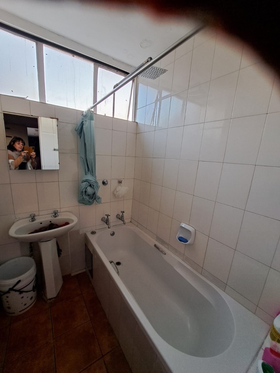 1 Bedroom Property for Sale in Arcadia Gauteng