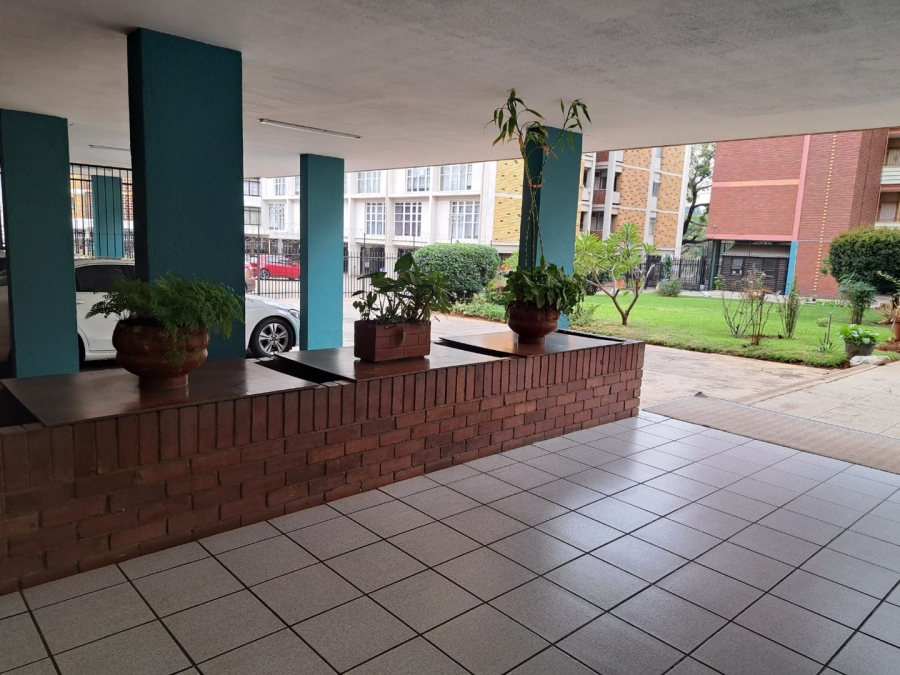 1 Bedroom Property for Sale in Arcadia Gauteng