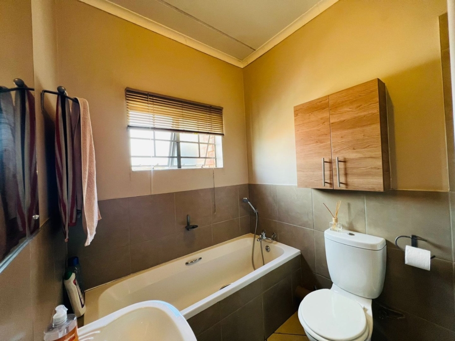 2 Bedroom Property for Sale in Sagewood Gauteng