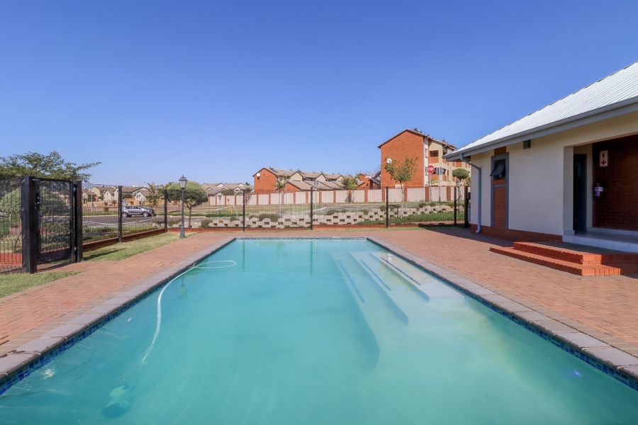 2 Bedroom Property for Sale in Sagewood Gauteng