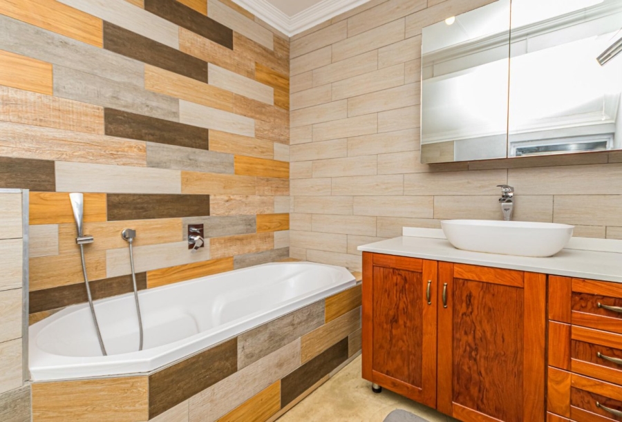 4 Bedroom Property for Sale in Ferndale Gauteng