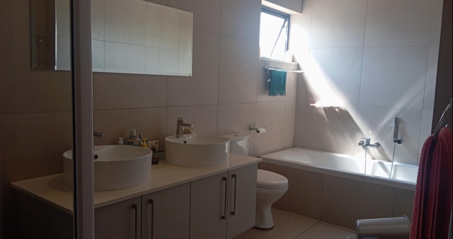 3 Bedroom Property for Sale in Raslouw Gauteng