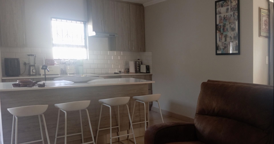 3 Bedroom Property for Sale in Raslouw Gauteng