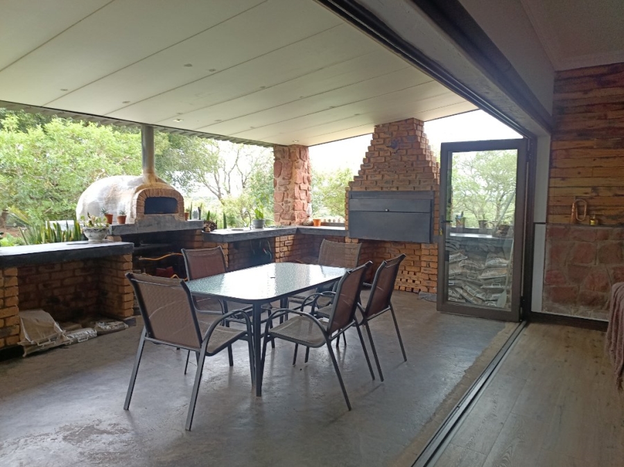 Commercial Property for Sale in Oog Van Boekenhoutskloof Alias Tweefonte Gauteng